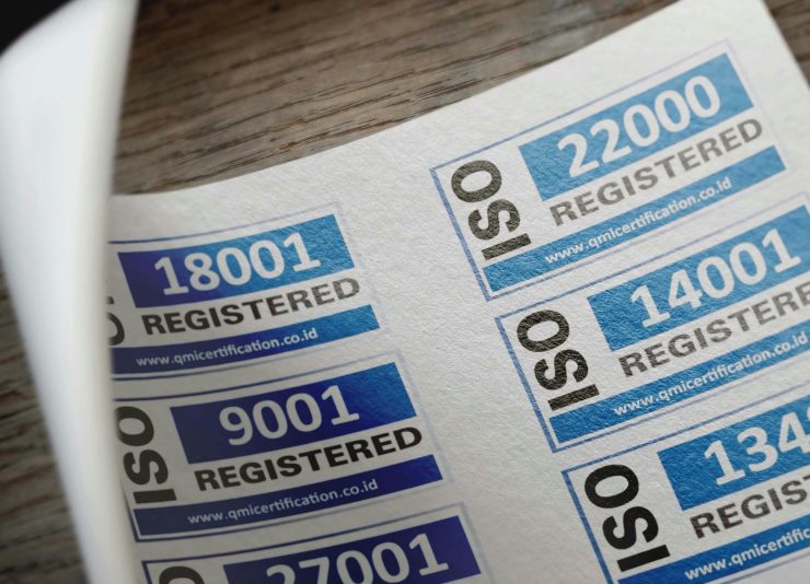 أنظمة ومعايير الجودة